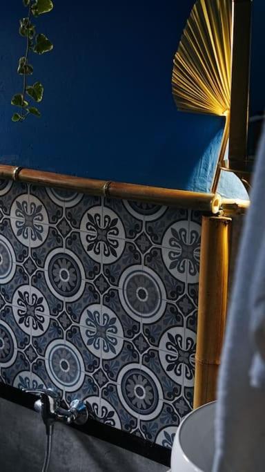 Sahara Studio With Shared Bathroom In City Centre บราติสลาวา ภายนอก รูปภาพ